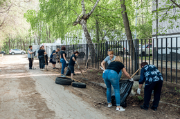 27 апреля 2024 года на территории ГБУЗ СО СГКП 15 прошел субботник по благоустройству территории #14