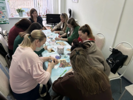 7 апреля в Самарской городской клинической поликлинике № 15 прошли праздничные мероприятия посвященные Дню беременных. На встрече будущих мам ожидал теплый приём в комфортной обстановке с вручением подарков и поздравлений.  #4